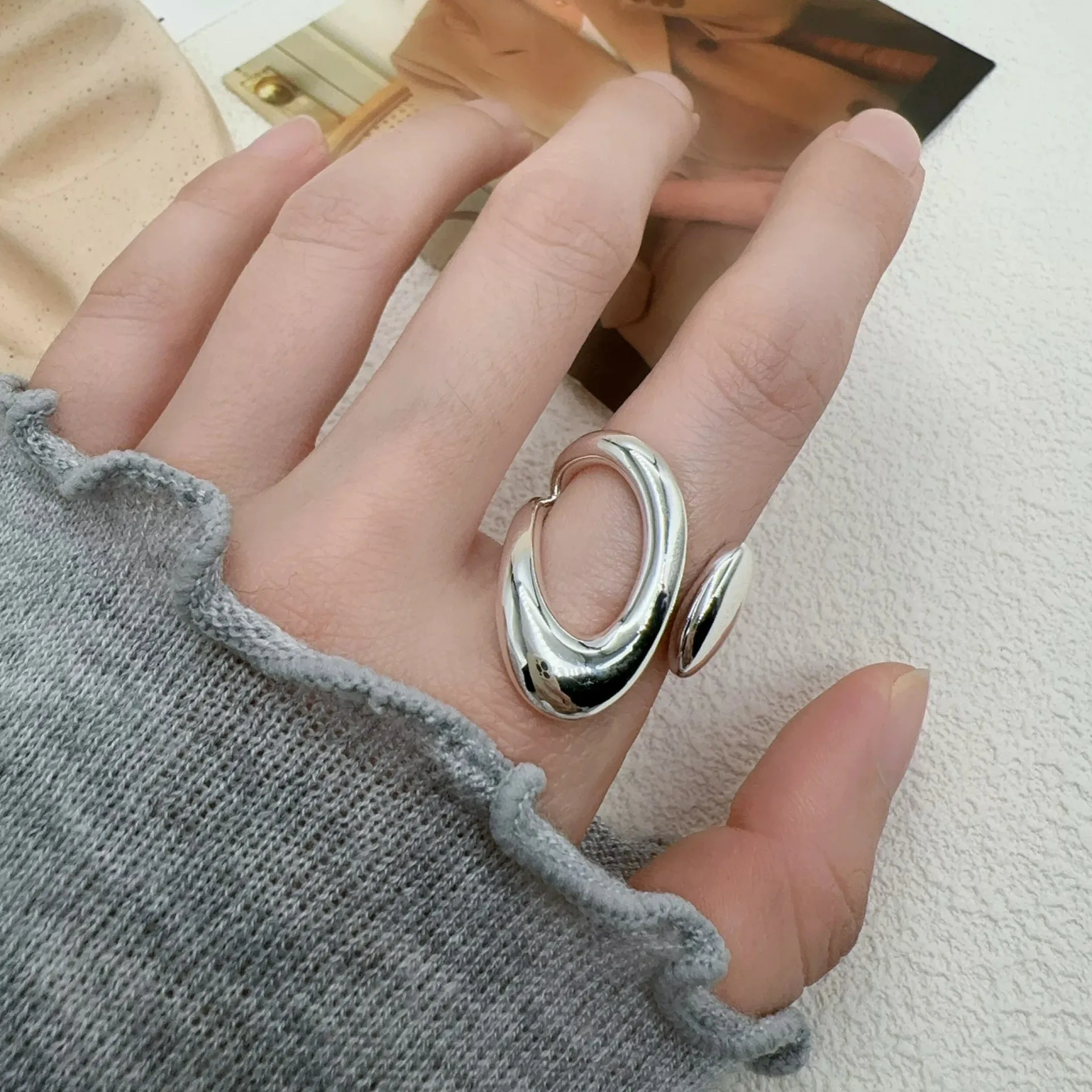 VENTFILLE 925 Sterling Silver Retro Geometry Hollowed-out Index Finger Ring For Women Party Gift Jewelry luxury Dropshipping