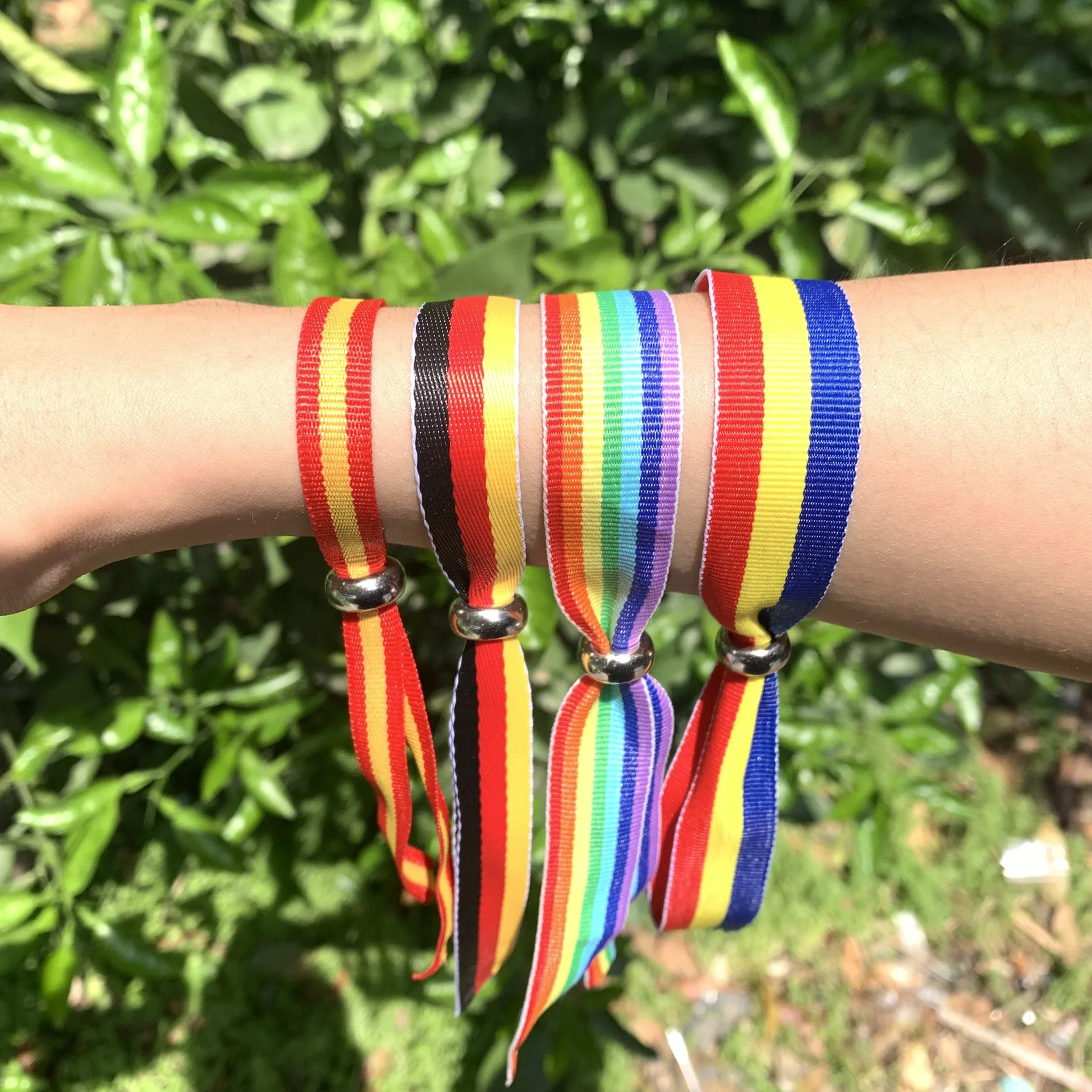 جديد قوس قزح بلدان العلم سوار دي لا جمهورية دي الشريط. سوار المصفقين ذو خيط نسيج قابل للتعديل الجمهوريين #1