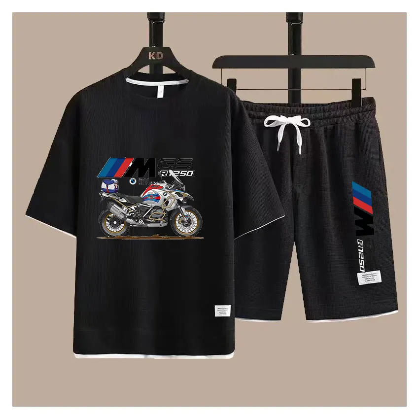 เสื้อยืดและกางเกงขาสั้นผู้ชายพร้อมโลโก้รถจักรยานยนต์ BMW ชุดกลางแจ้งสําหรับผู้ชายแขนสั้นฤดูร้อนปี 2025 แฟชั่นใหม่