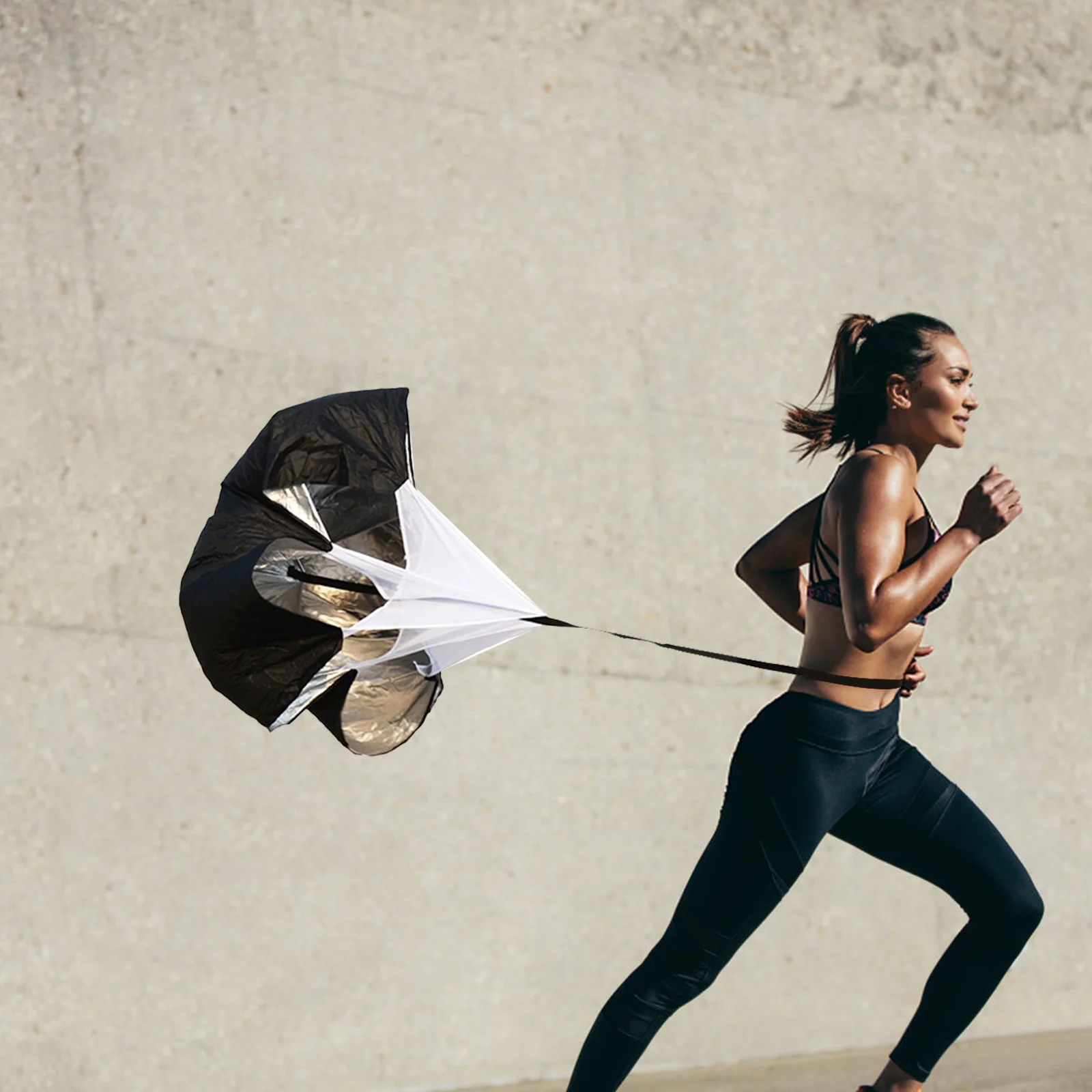 

Resistance Parachute Training Chute Drag Parachute with Adjustable Strap for Sprint Running Football Training