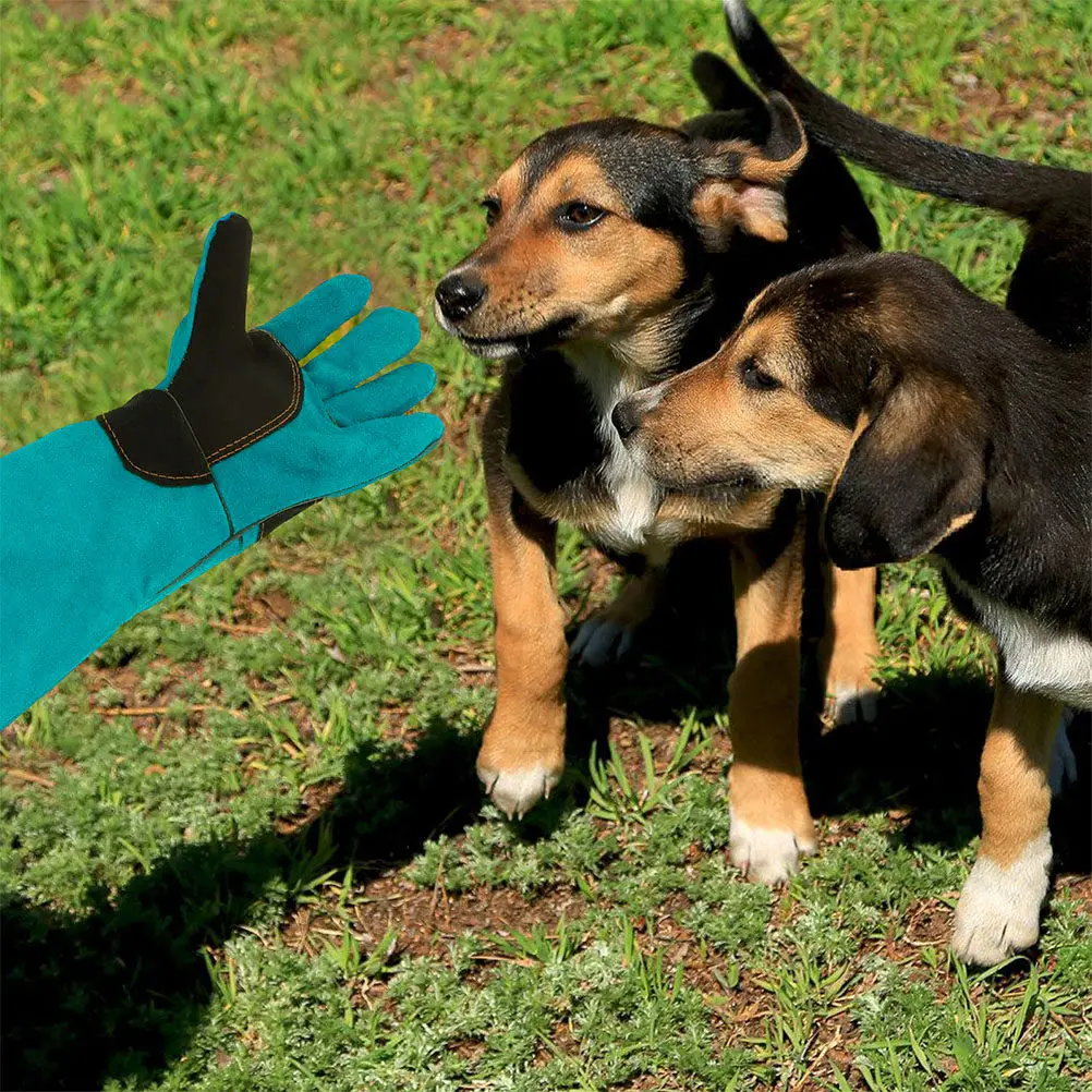 1Pair Fake Anti Scratch Protective Gloves for Dogs Cats Pet Grooming Bathing Feeding Training Animal Handling Welding
