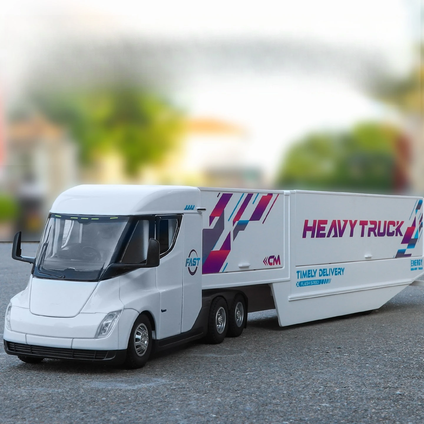 

1:32 Simulation Truck Container truck Alloy Car Model Decorative Sound Light Toy Children's Gift