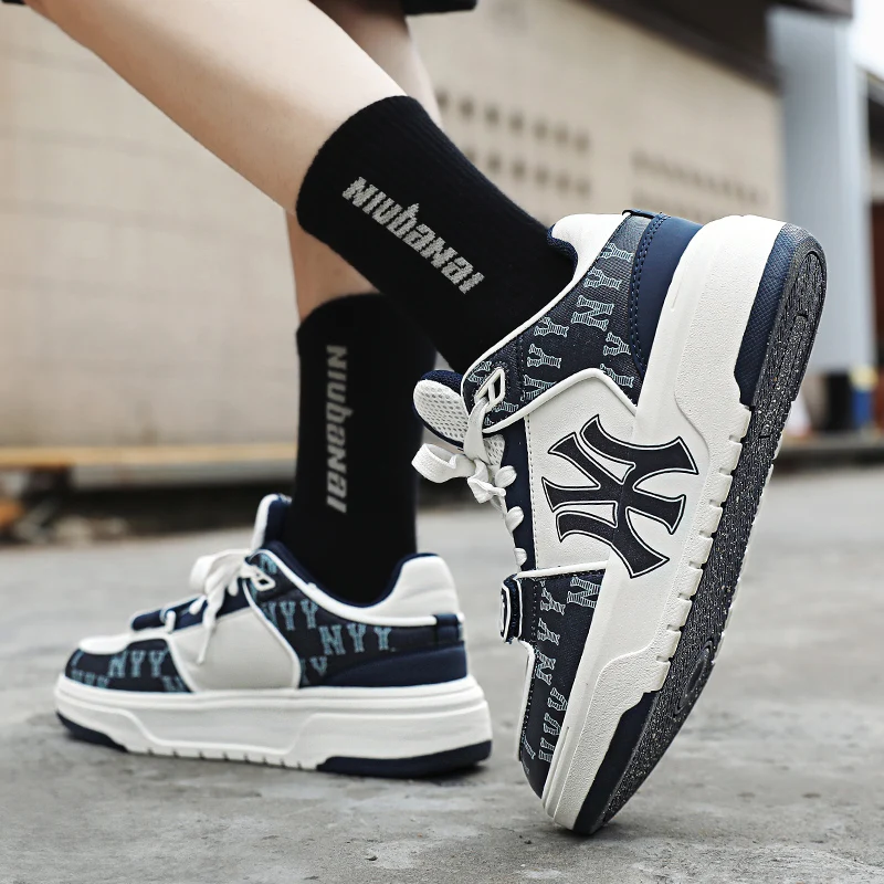 Par de zapatos para hombres y mujeres, zapatos para estudiantes de caña media para presbicia, zapatos casuales retro para parejas, zapatillas deportivas