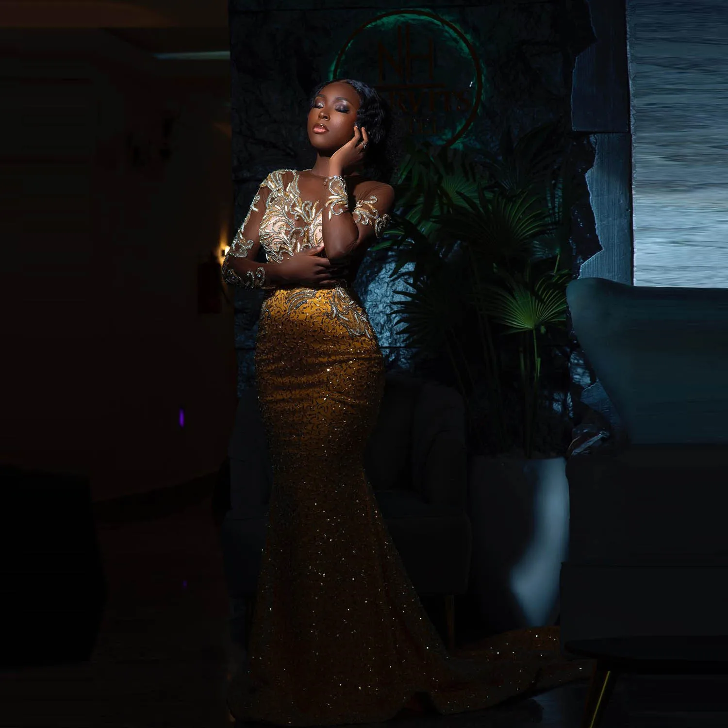 Sequined Illusion Mermaid Evening Dresses With Long Sleeves Appliques Long Prom Party Dress Sexy Long Wedding Reception Dress