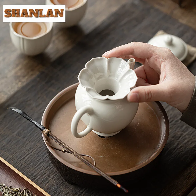 Plant Ash Lotus Petal Leaf Tea Funnel Pouring Into Pot Extractor Leakage Filter Tea Making Throwing Tea Device Teaware Items