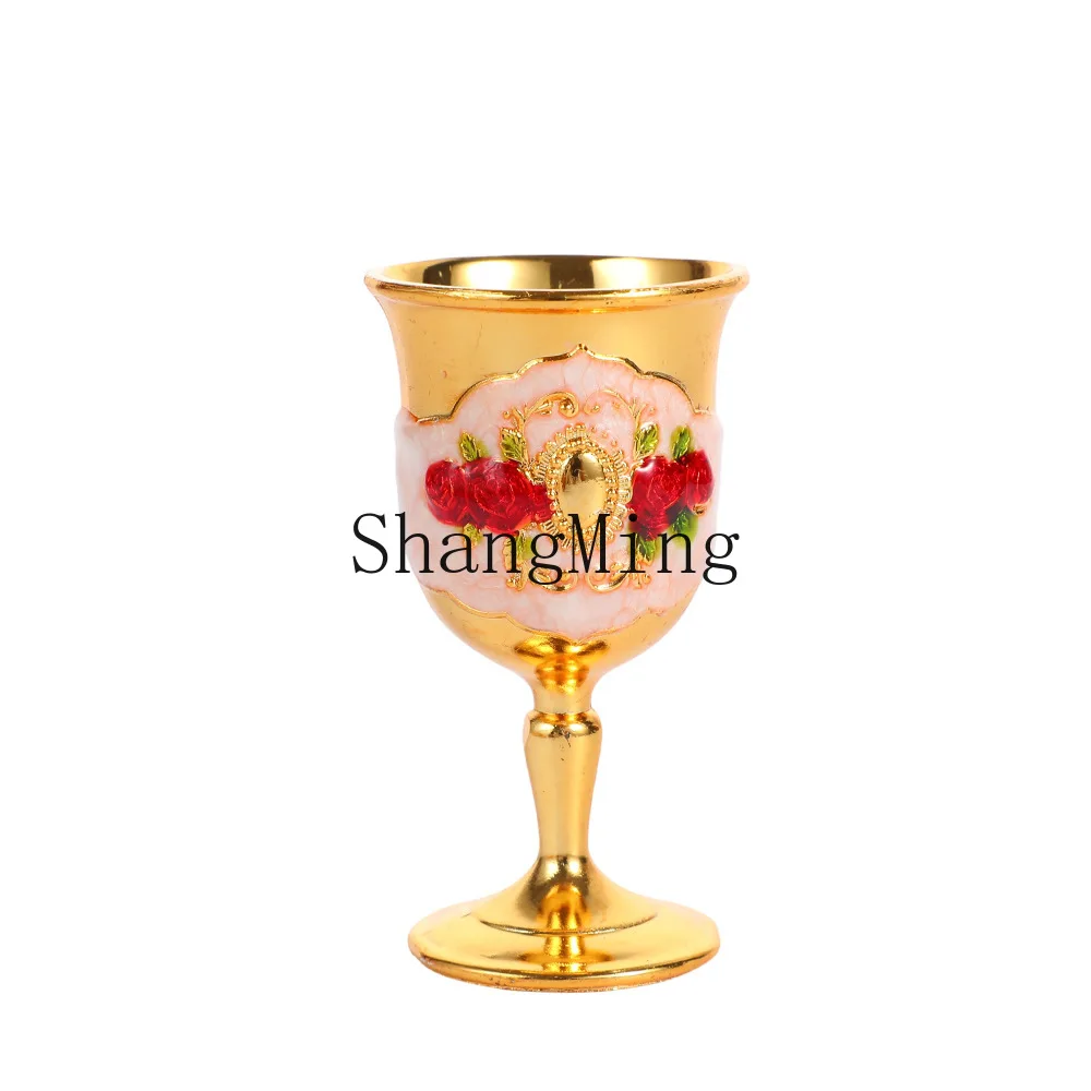 

PYH light luxury retro Baijiu cup creative one-bite cup metal household Baijiu cup exquisite wine set ornament small