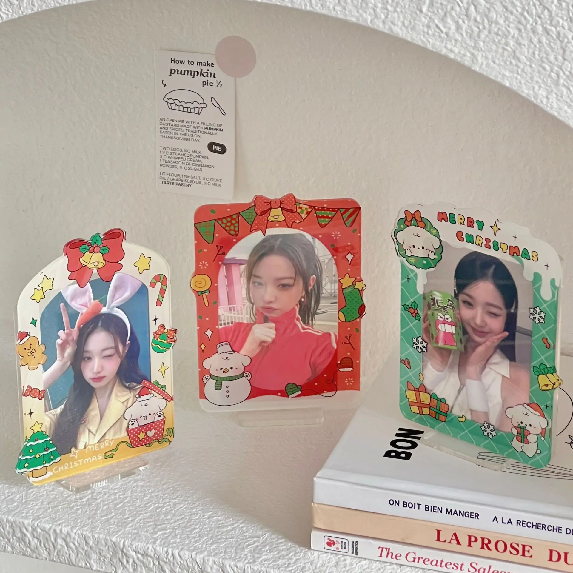 Christmas Cartoon Dog Small Display Stand, Brick, Standing Sleeve, Protective Card Sleeve