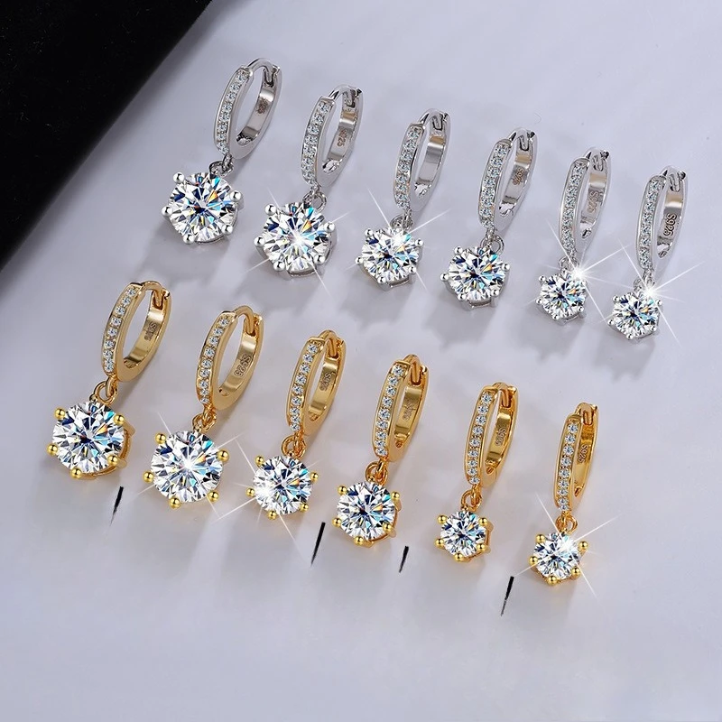

High-quality Silver Moissanite Six-prong Earrings and Moissanite Diamond Earrings Fashionable and Versatile Ear Buckles Forwomen