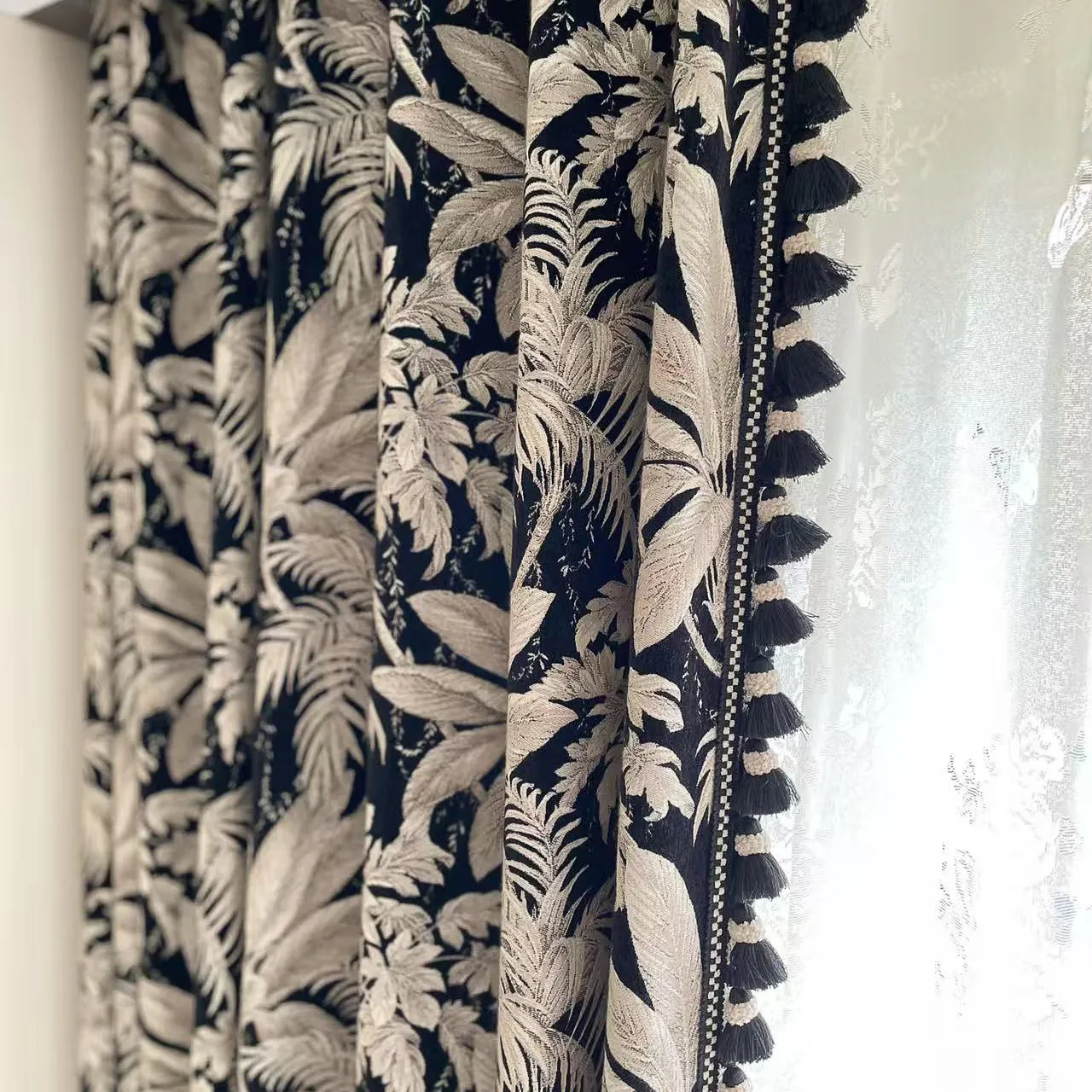 American Retro Banana Black Gold Jacquard Thickened Chenille Curtains for Living Room Bedroom Partition Curtains Customized