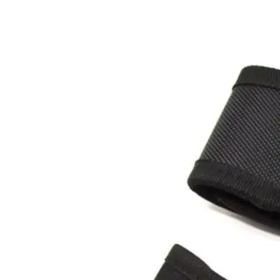 2Pcs Hatchet Cover for 1-1/4lb Axes Features Nylon Fabric Double Snap Closure Rivet-Reinforced Edges and Compact Design