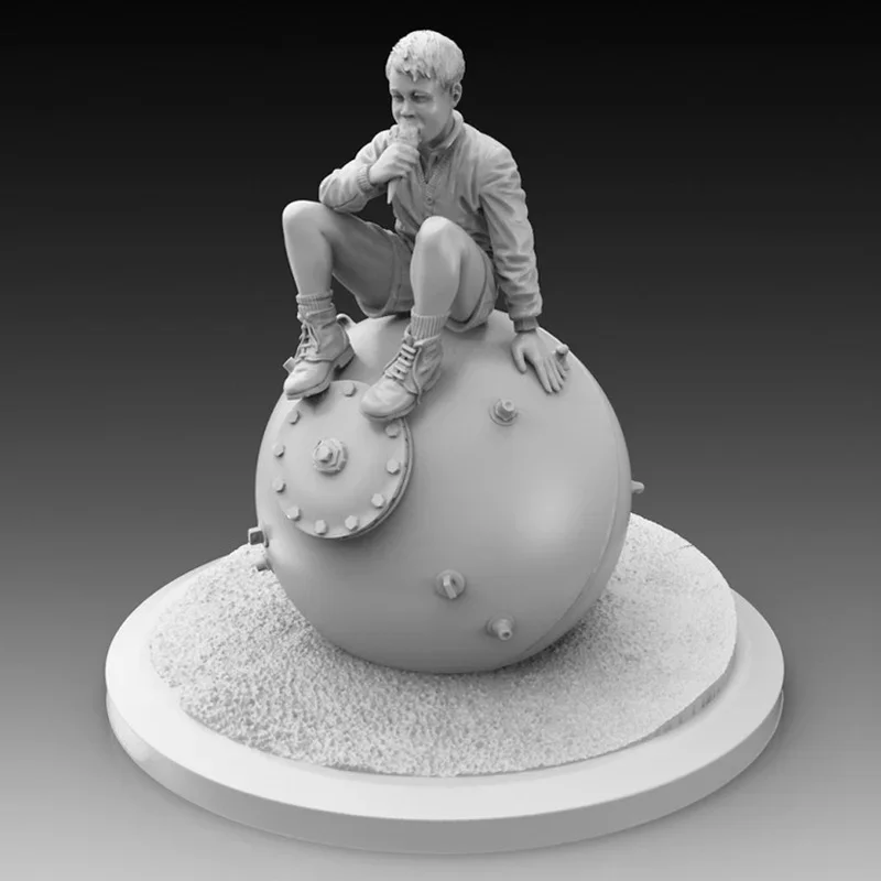 1/35 Die-Casting Resin Figure Model Building Kits Boy Eating Ice Cream in II Unassembled and Unpaint Toys Plastic Model Kits