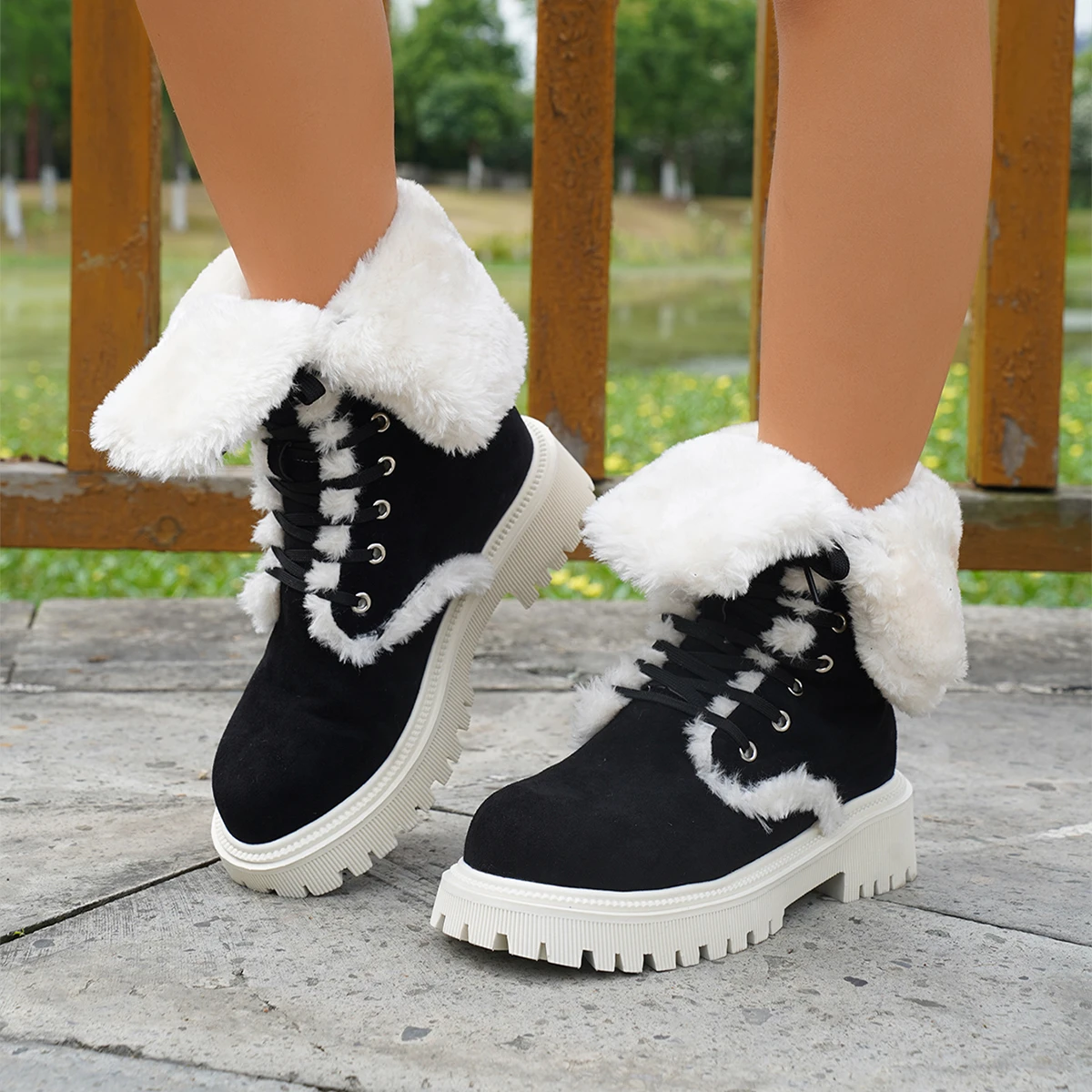 Winter Thicken Plush Snow Boots Women Mid-calf Lace-up Thickened Cotton Shoes Woman Faux Fur Platform Ankle Boots for Woman