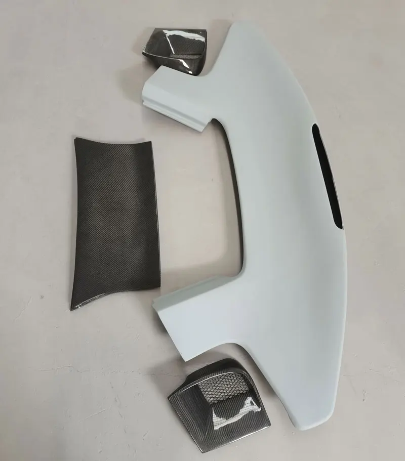 Pista Style Carbon Fiber Tail Wing Spoiler Rear Spoiler for 488 GTB