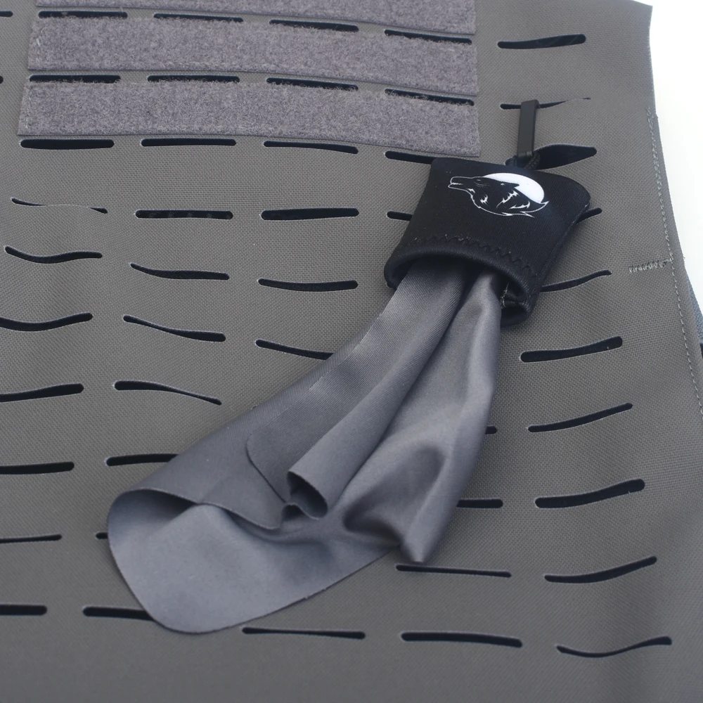 Tactical Microfiber lens Cleaning cloth, used for cleaning telescopes, glasses, and filter lenses