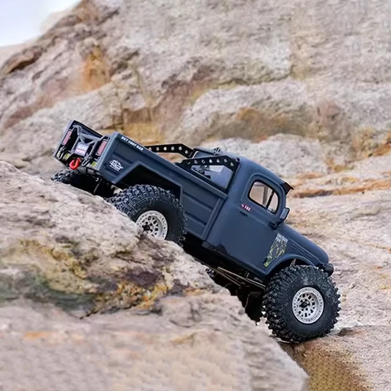 RGT 1:10 Scale Four wheel Drive Brushless Crawler RC FOC Simulation Climbing Off road Vehicle EX86170 PRO Remote Control Toy
