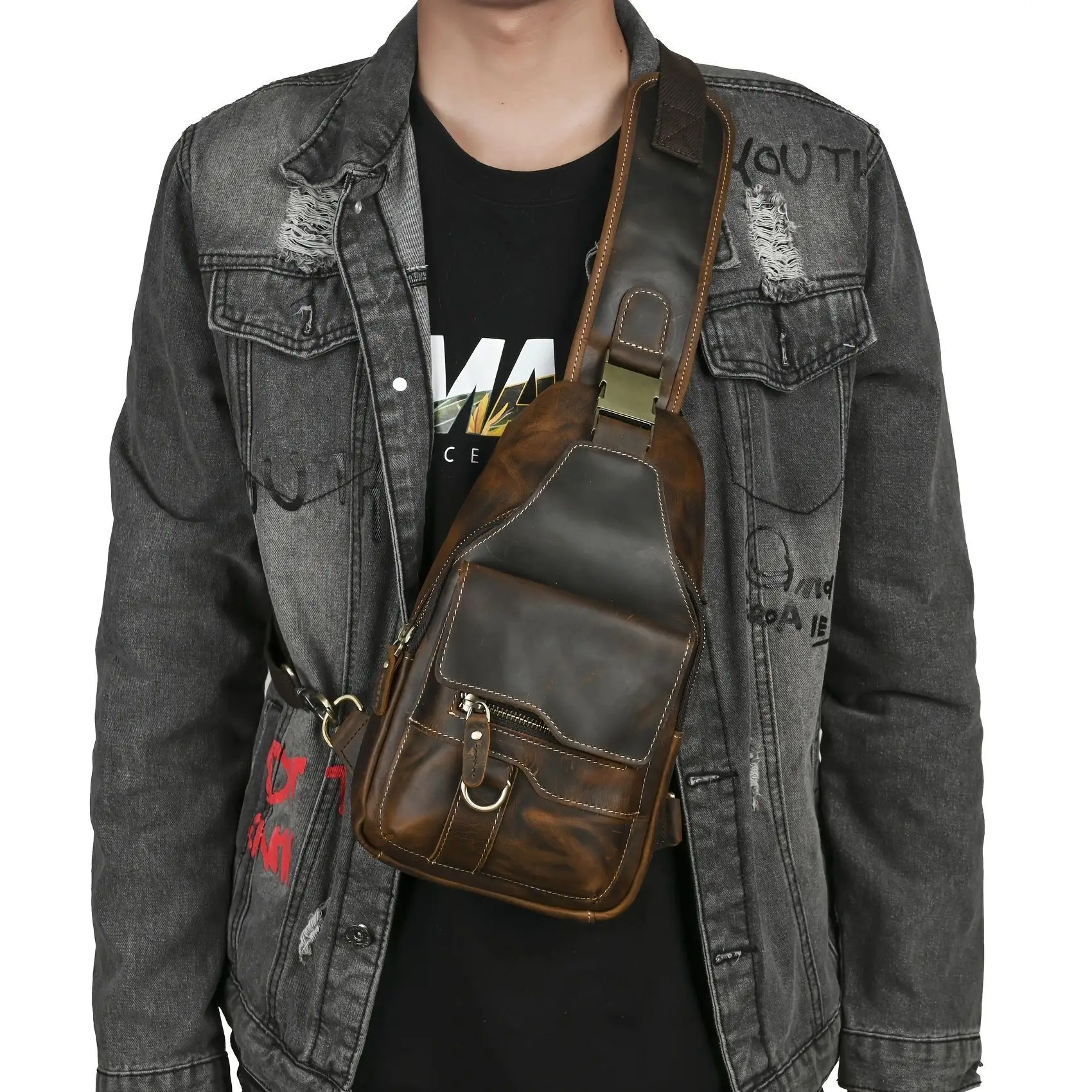 

Men 8 Inch Chest Bags Vintage Crazy Horse Leather Shoulder Bags Large Capacity Multi-pocket Phone Handbag