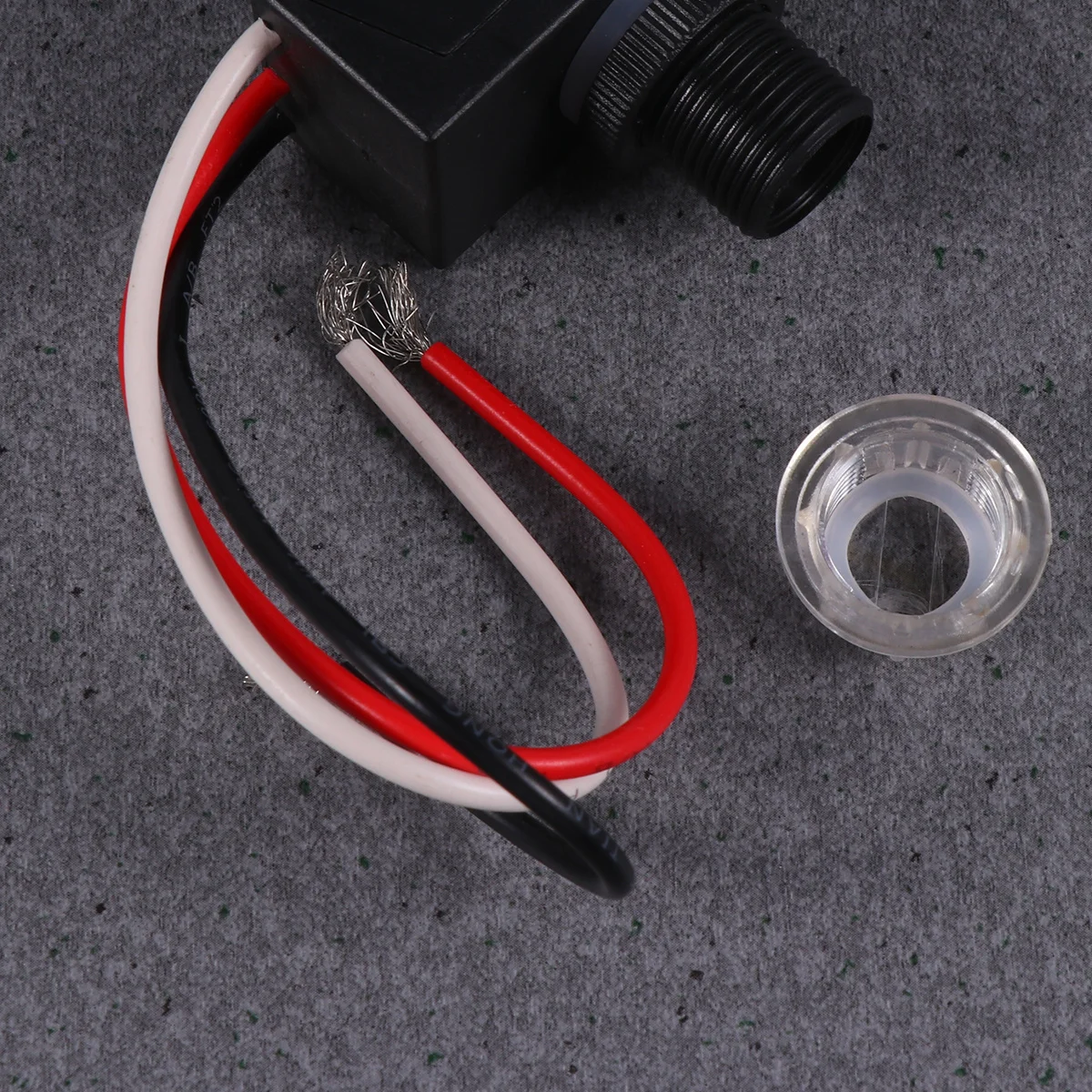 

2Pcs Photocell Light Sensor 120V Outdoor Post Eye Light Control Dusk to Dawn Sensor for Energy Saving Outdoor Lighting