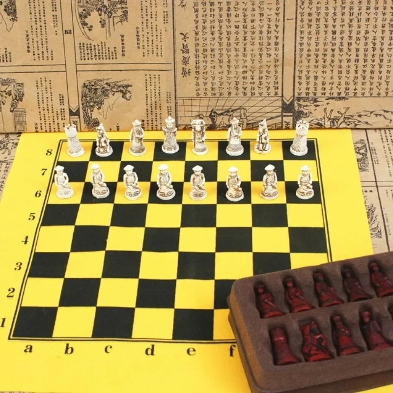 Antique Small Terra Cotta Warriors Chess Pieces Chess Leather Board Hand Made Retro Character Modeling Game