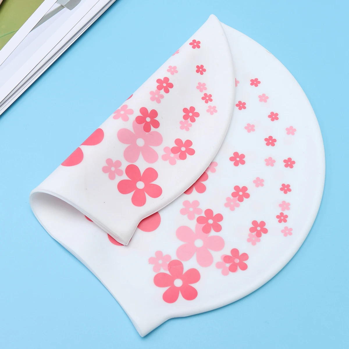 

1PC Ear Protecting Swimming Cap Silicone Waterproof Kids Pool Hat Cute Pattern Chlorine Resistant Hair Dry Swim Cap for Children