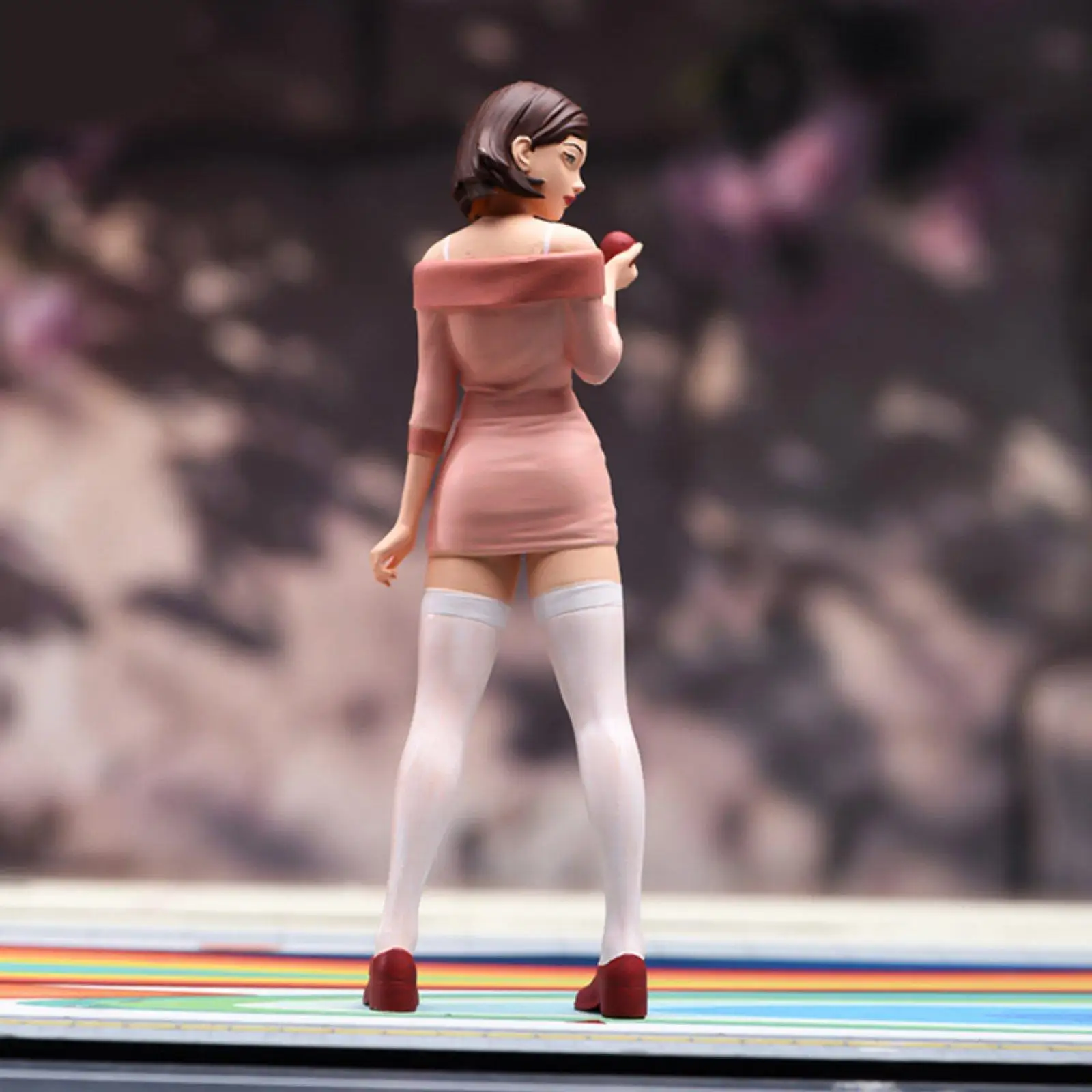 

1/64 Scale Short Girl Model Role Play Collectible Realistic Mini Figure 3D Character Model for DIY Scene Train Station Layout