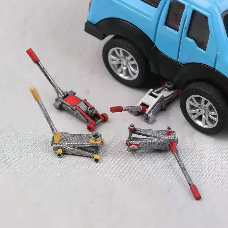 1 Stuks 1/64 Schaal Auto Lifting Jack Model Modificatie Garage Reparatie Accessoires Scène Collocatie Miniatuur Sculptuur Display