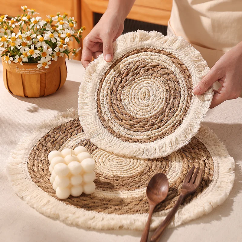 Tassel Bohemian Thick Mat Handmade Straw Woven Placemats Dining Table Wicker Natural Round Farmhouse Heat Resistant Place Mats