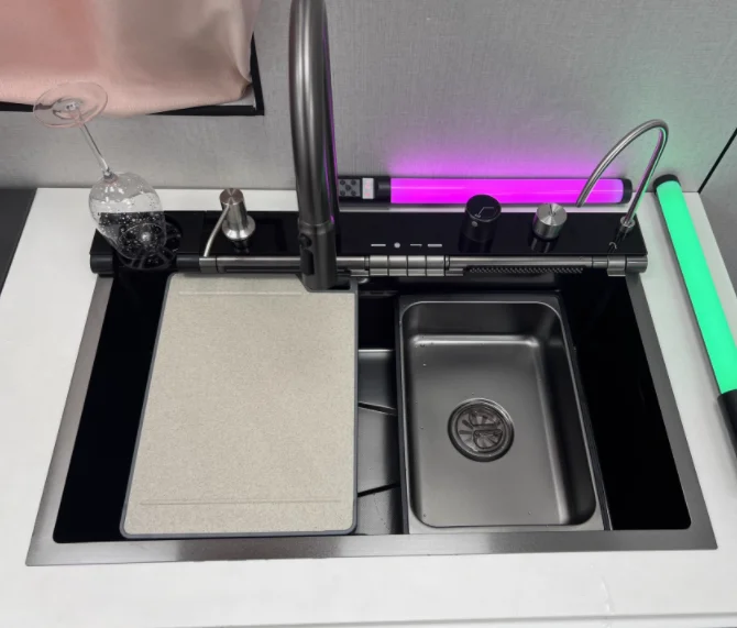 モダンなスマートキッチンシンク、手作りステンレス製シンク、多機能ウォーターフォール洗面台