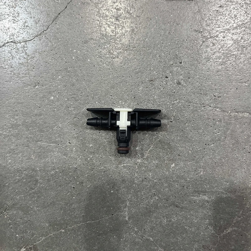 Common Rail Injector Nozzle Oil Return Joint – T-Type and L-Type Tube Connector for Fuel Injection Systems
