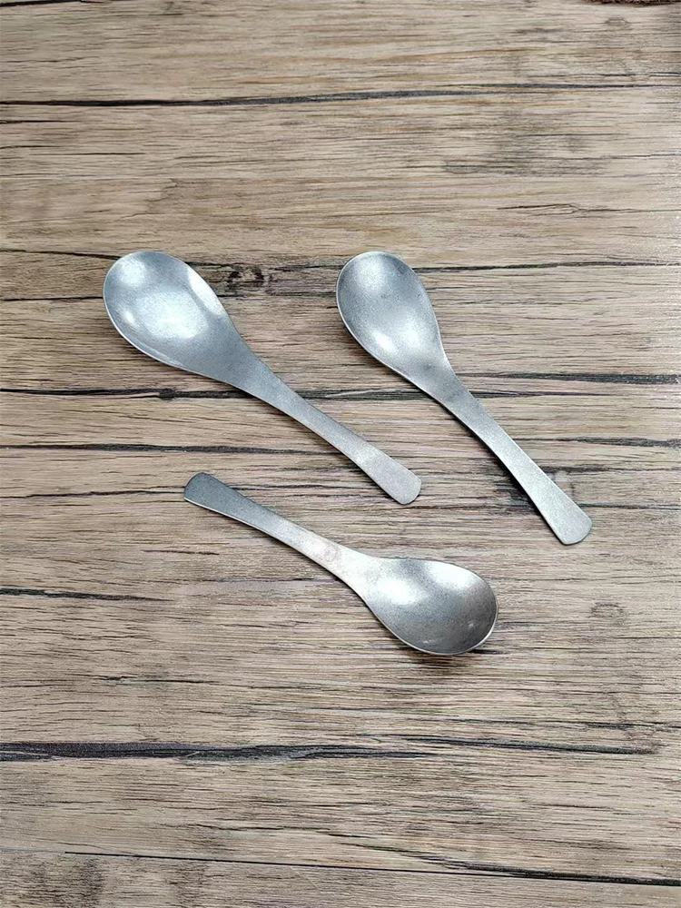

Ретро-ложка из нержавеющей стали 304, корейская ложка для супа, маленькая ложка для супа, обеденная ложка, ложка для еды, состаренная, с узором «снежинка»...