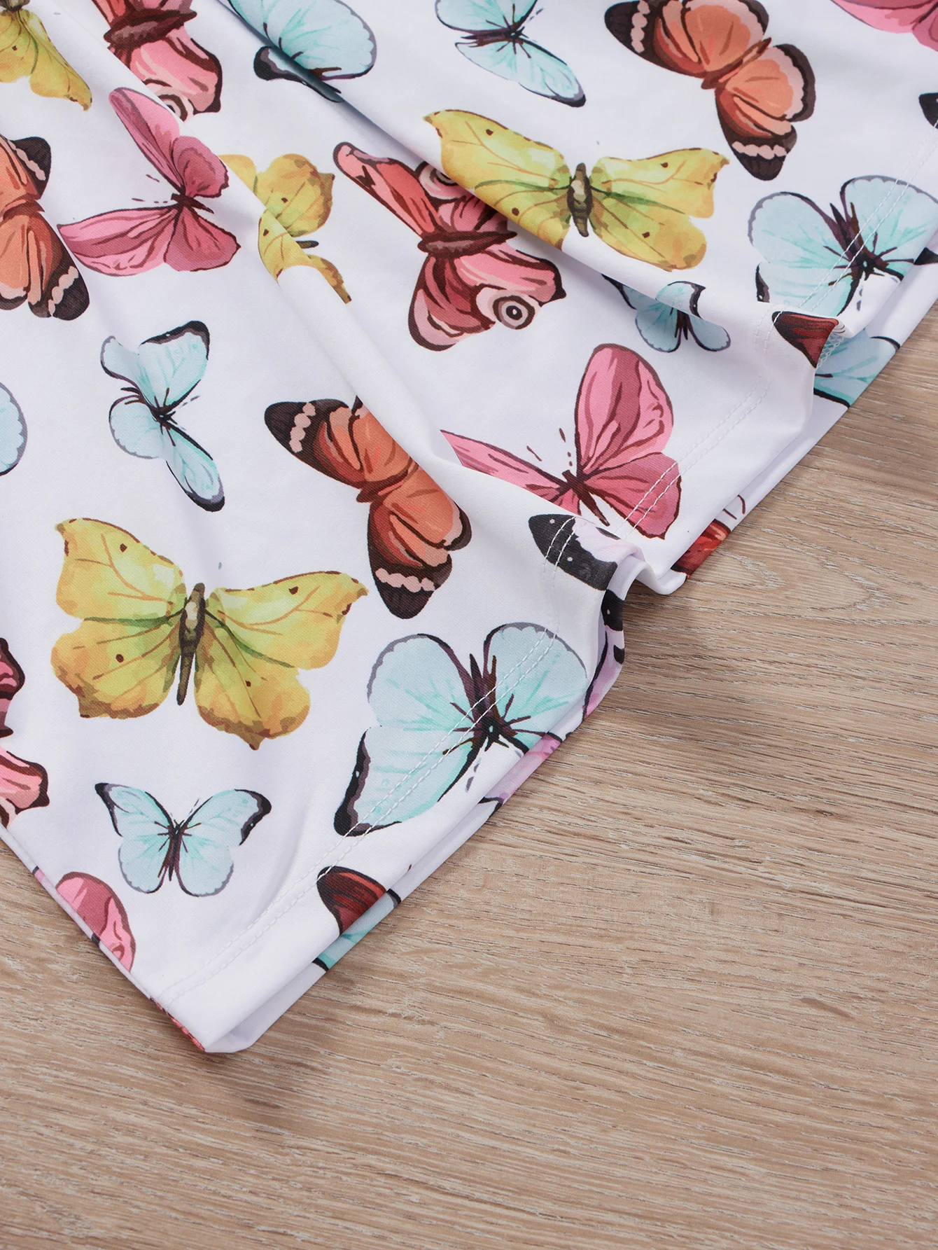 Spring colorful butterfly print girls\' dress - comfortable short sleeves and pleated neckline design
