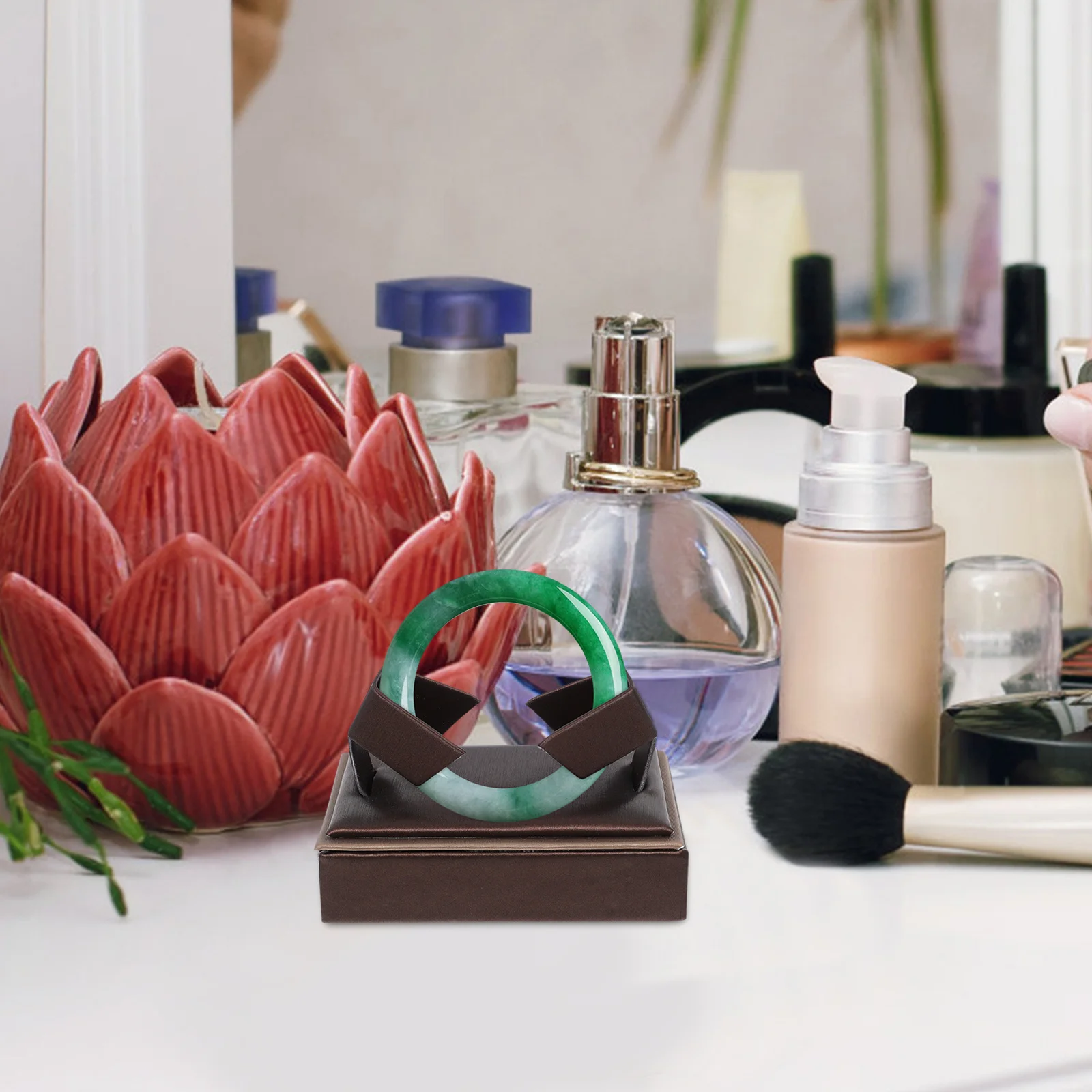 

Black PU Brushed Bangle Organizer Stand Adjustable Bracelet Display Holder Stylish Wrist Jewelry Rack Organizer for Shop