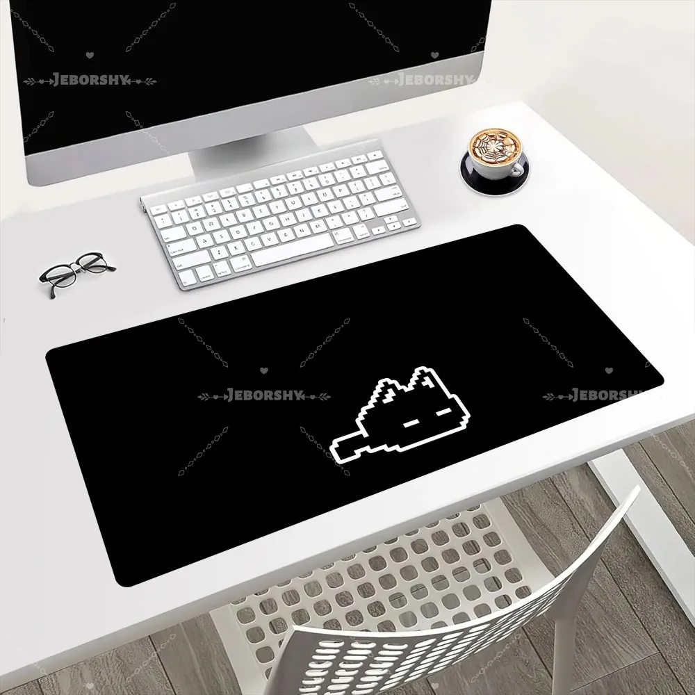 

Extra Large Pixel Cat Gaming Mouse Pad, Non-Slip Extended Desk Mat with Retro Style, Perfect Gift for Gamers