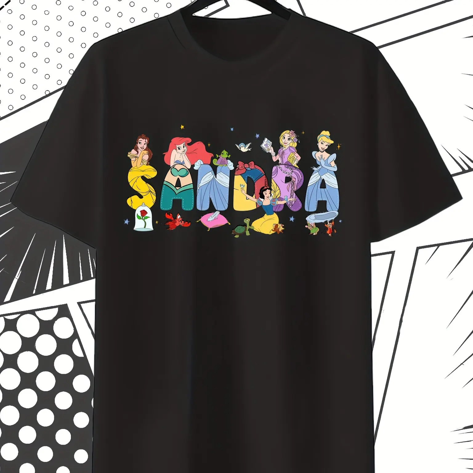 تي شيرت أميرات ديزني - بلوزة فضفاضة سوداء بأكمام قصيرة مع ساندرا (سيندريلا، حسناء، ياسمين، مولان) تصميم سحري #1