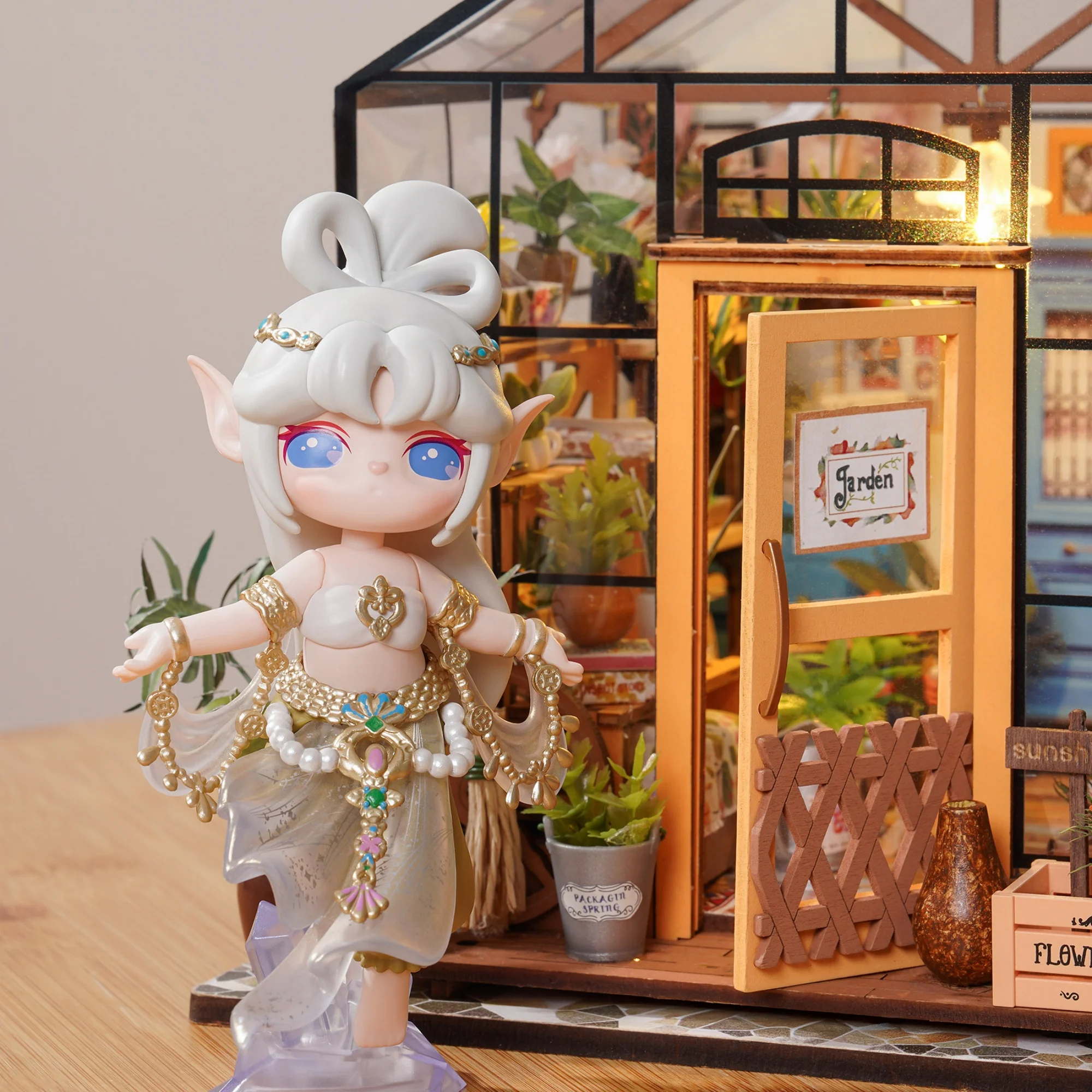 Rolife Suri Blind Box Suri's Lingfeng Town Action Figure Collectible Doll Toys Surprise Box Gift for Kids Friends Adults - view 5