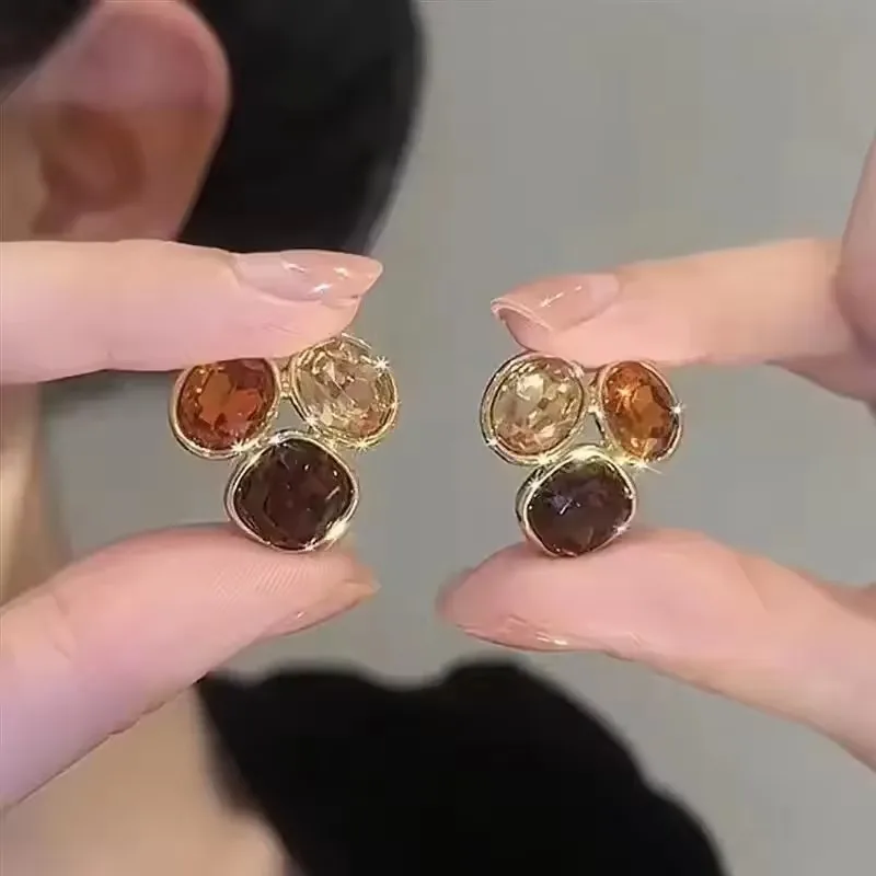 French High-end Brown Crystal Earrings For Women Brown Maillard Style Earrings Vintage Coffe Rhinestone Earring Party Daily Wear