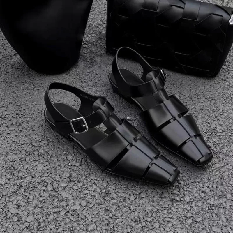 New Summer 2026 Wine Red Small Square Head Low Heel Buckle Sandals, Women's Retro Versatile Luxury Black Low Heel Shoes