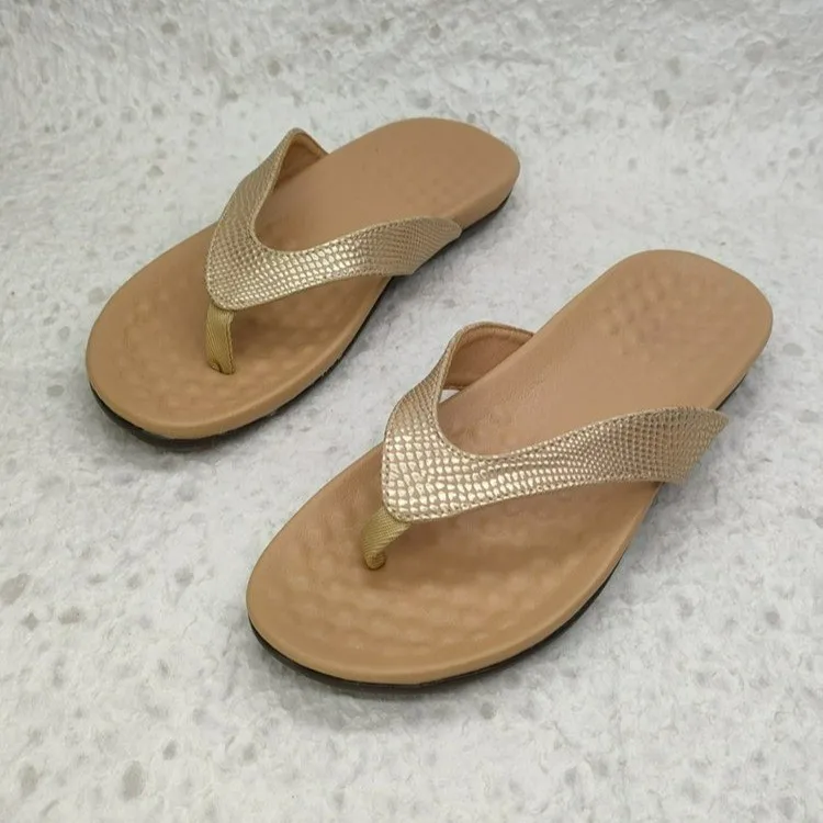 

Withered Flip Flops Women Summer Slippers Minimalist Fashion Contrasting Colors Beach Slippers Flat Shoes Girls