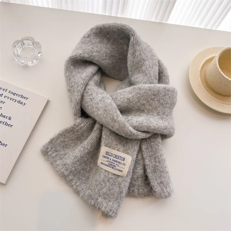 أفخم الصوف محبوك وشاح صغير أنماط كوريا الجديدة النساء الشتاء الأوشحة الدافئة مصمم بسيط سميكة شال لينة الباشمينا الرقبة