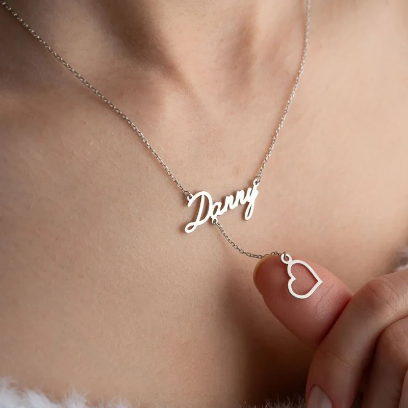 

Customized Name Necklaces Stainless Steel Letter Gold Women's Choker Fine Clavicle Chain Heart Pendant Custom Wedding Jewelry