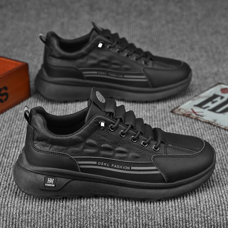 

Genuine leather soft sole Boost casual outdoor men's large size black thick bottom rebound sports lace-up marathon running shoes