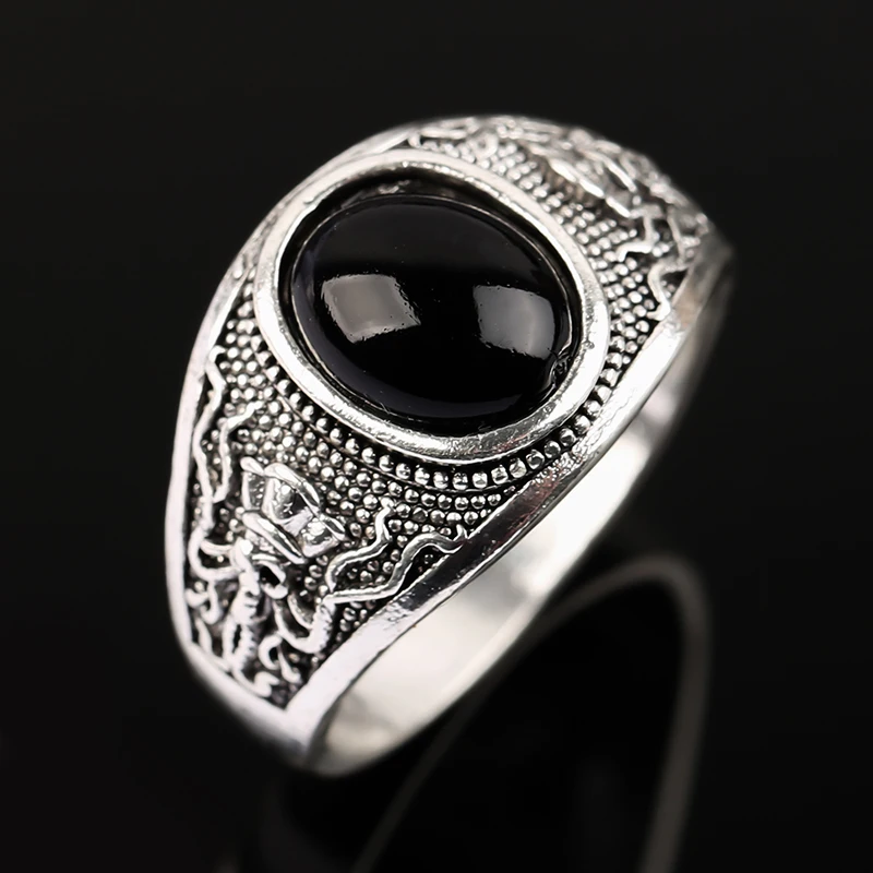 Nonoyes Fashion Men's Black Skull Ring Vintage Jewelry Punk Gothic Pirate Oval Black Stone Rings for Men Party Hip Hop Ring