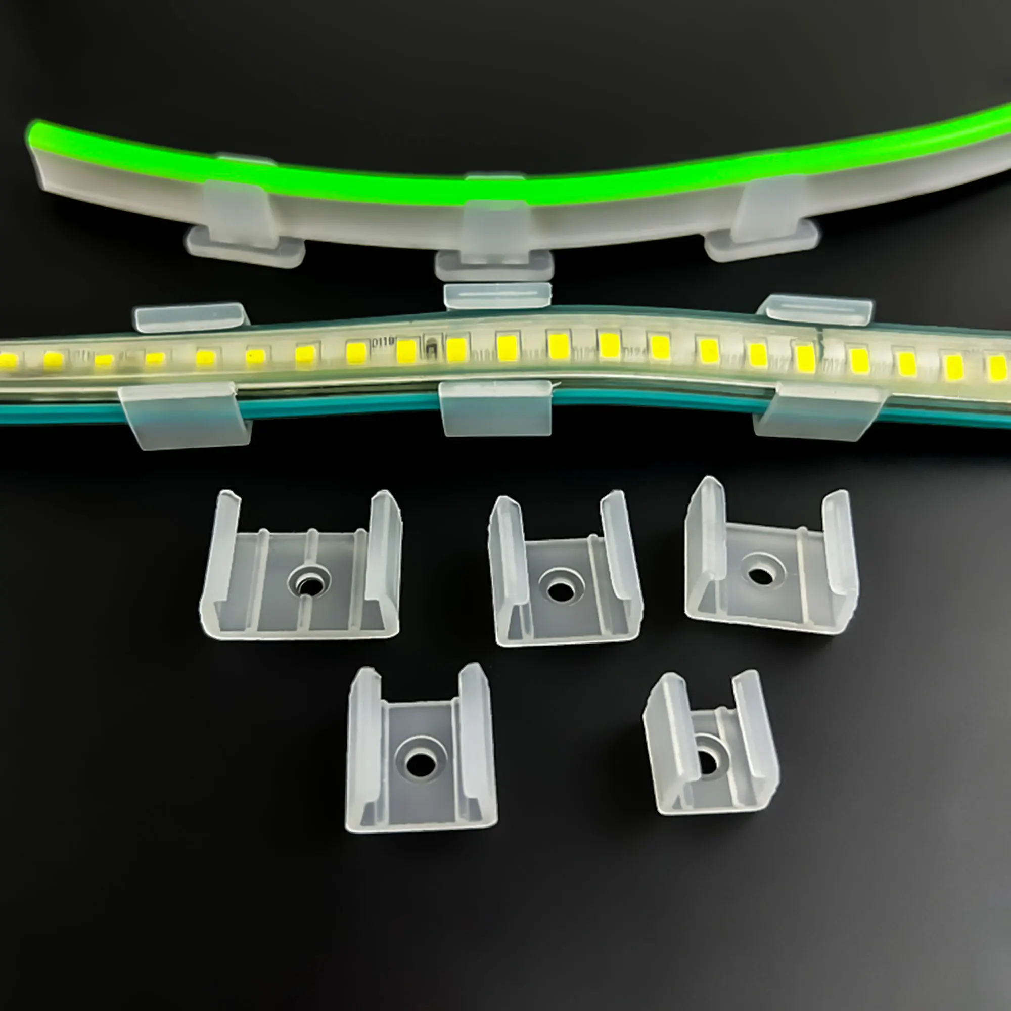 مرنة سيليكون أنبوب حامل لمقاطع قطاع LED 2835 5050 5730 COB 220 فولت شرائط ليد 10/12/15/20 مللي متر تصاعد قوس الكمبيوتر