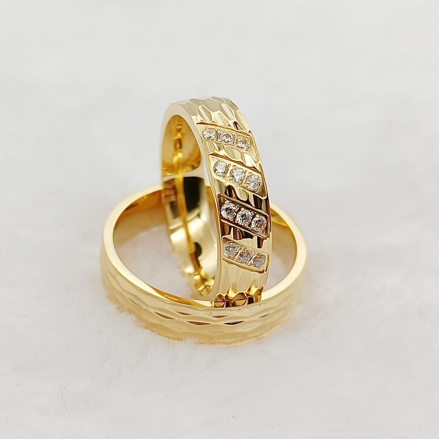Gemini Anneaux Mariage Titane Or 18 Carats - Alliances Confortables Mariés