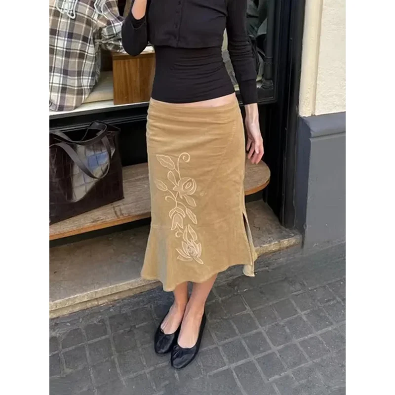 Vintage Embroidered Printed Skirt Women's Khaki High Waist Slim Ruffle Fishtail Skirts Commute Side Split Elegant Midi Skirts