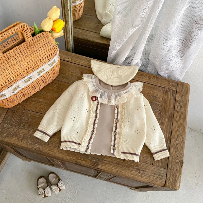 2026 Spring New Clothing for Infants and Girls Pure Cotton Cardigan Hand Hook Flower Knitted Coat Girls' Sweater
