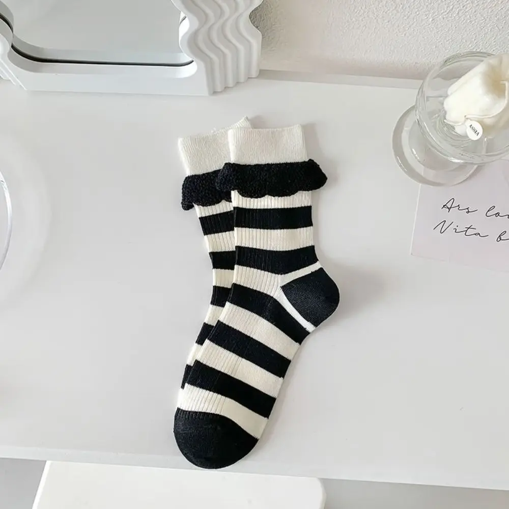 

Comfortable Warm Trendy Thick Ruffle Sweet Frilly Cotton Hosiery Middle Tube Women Camellia Socks Korean Style Socks