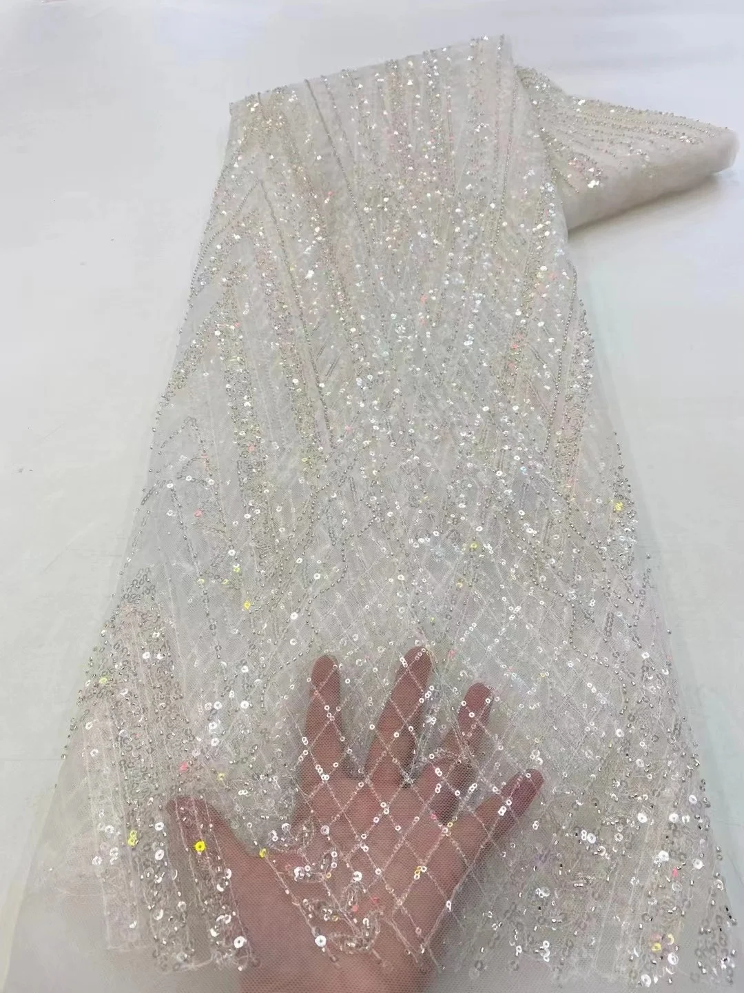 

Новейшая Золотая африканская кружевная ткань 2024, высококачественные нигерийские бусины, кружевная французская молочная шелковая кружевная ткань с блестками для женского платья