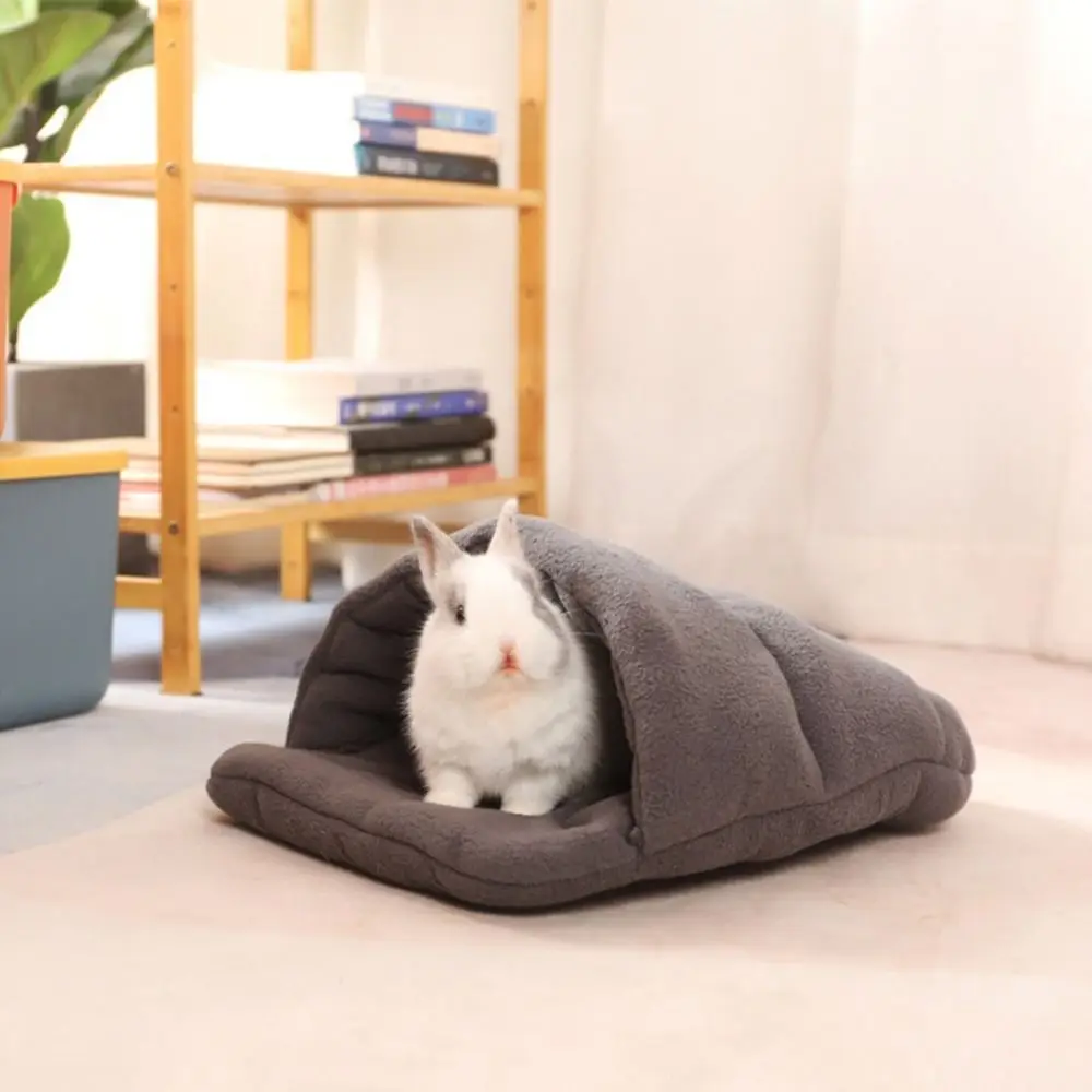 Pet Assessories Fleece Pet Bed Breathable Sweat-absorbent Sleeping Bag Warm Design High Quality Pet Mat Cat