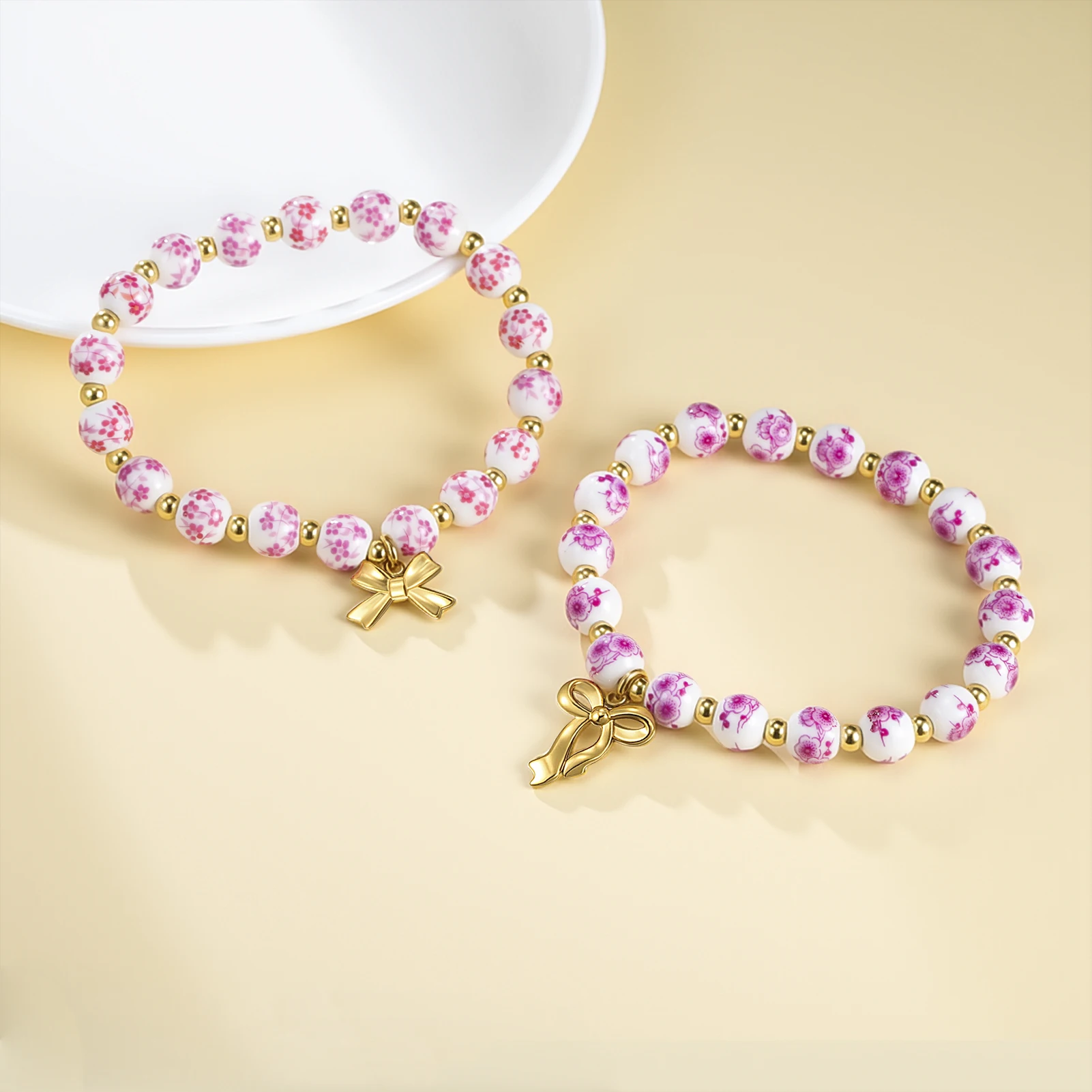 سوار خرز من البورسلين الملون، مجوهرات زهرية مصنوعة يدويًا على شكل فيونكة ذهبية للإكسسوارات اليومية للنساء