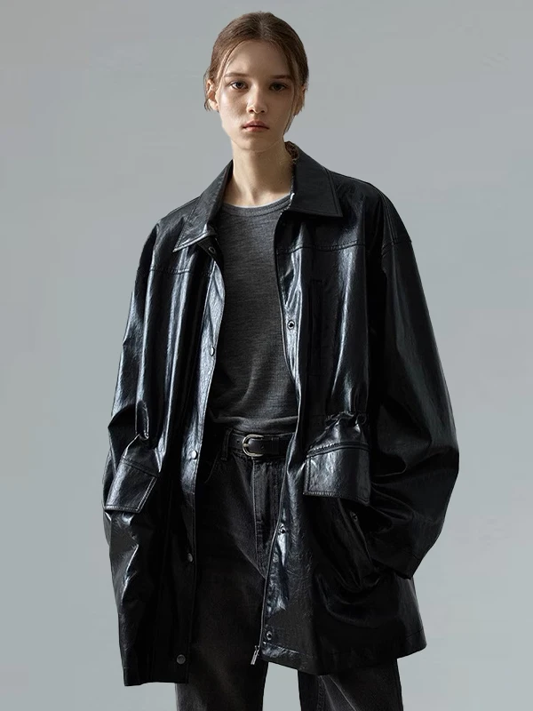 Cappotto in Pelle di Media Lunghezza per Donna, Nuovo Stile Autunno Inverno, Vestibilità Comoda, Maniche Lunghe, Colletto Quadrato, Materiale PU